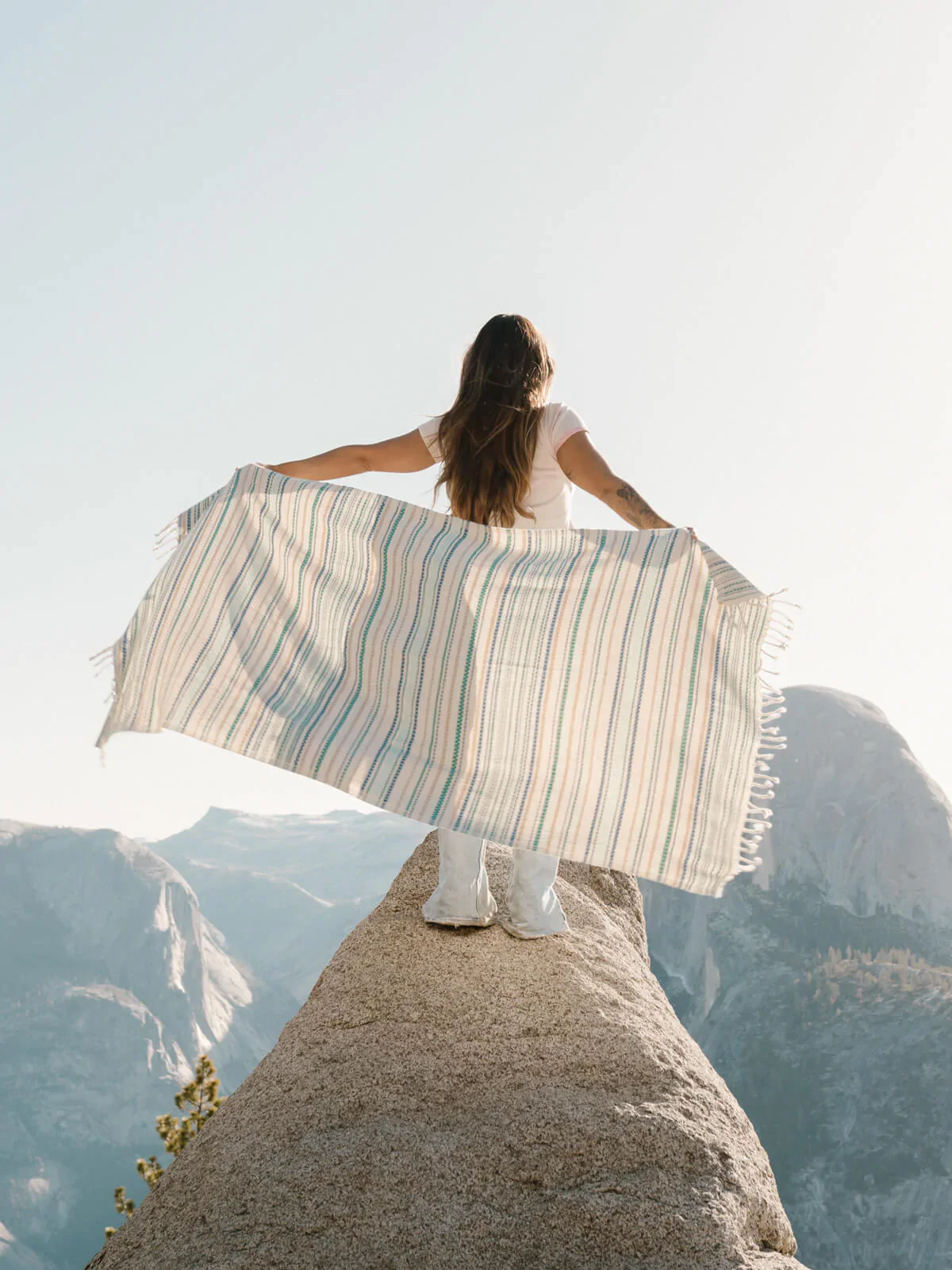 The Blue Shoreline - Image 6