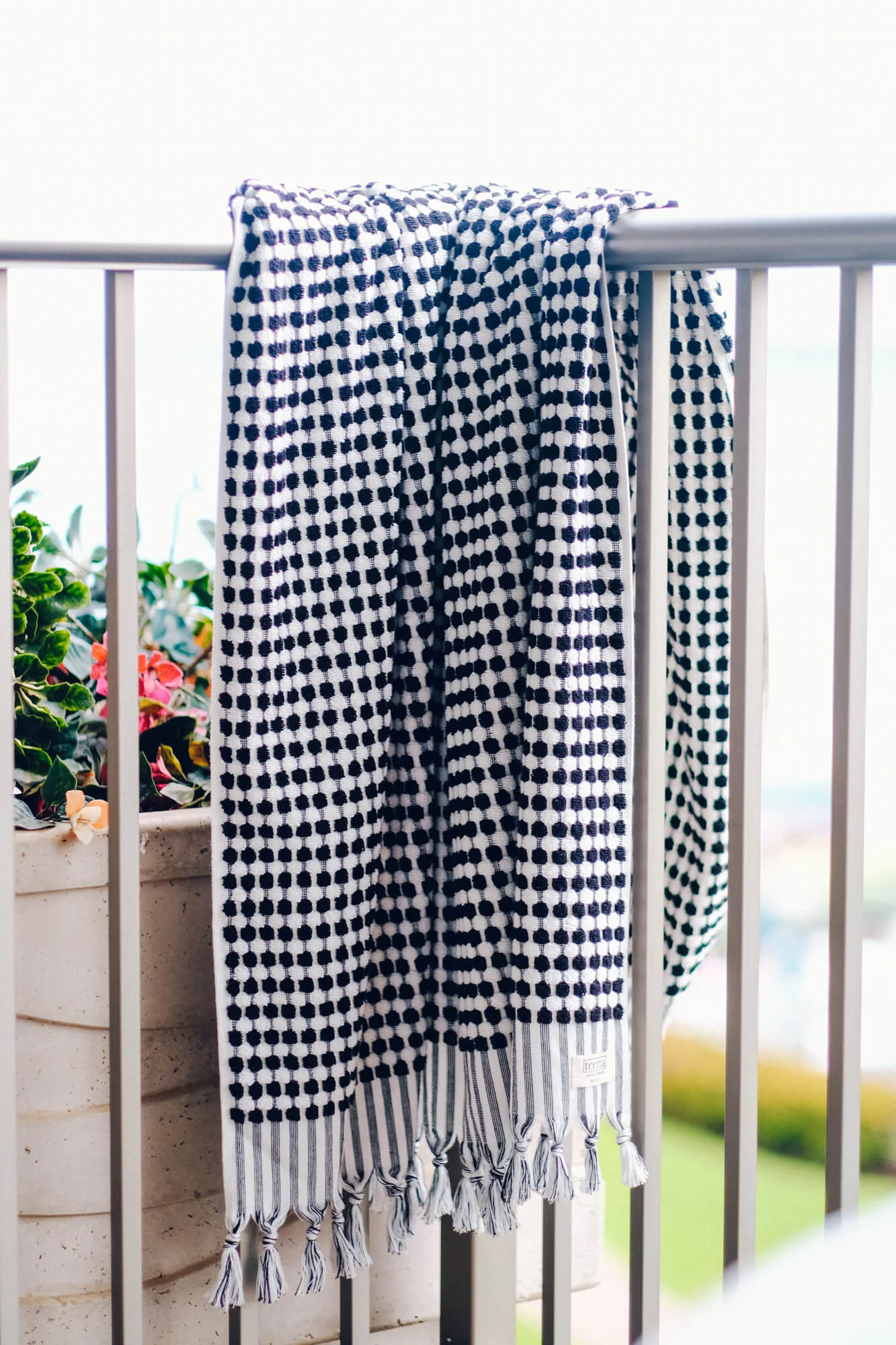 The Bolla Bath Sheet - Image 6