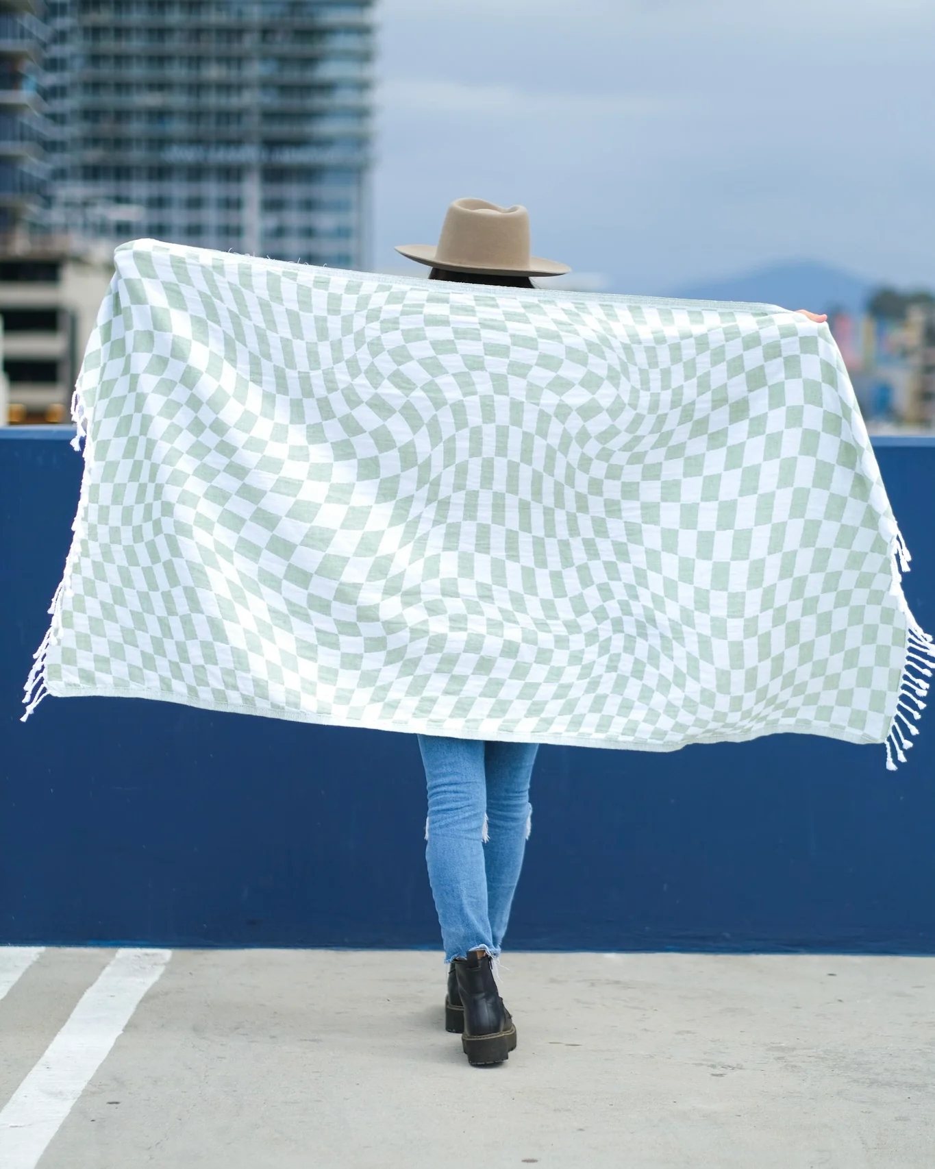 The Olive Checkmate - Image 4