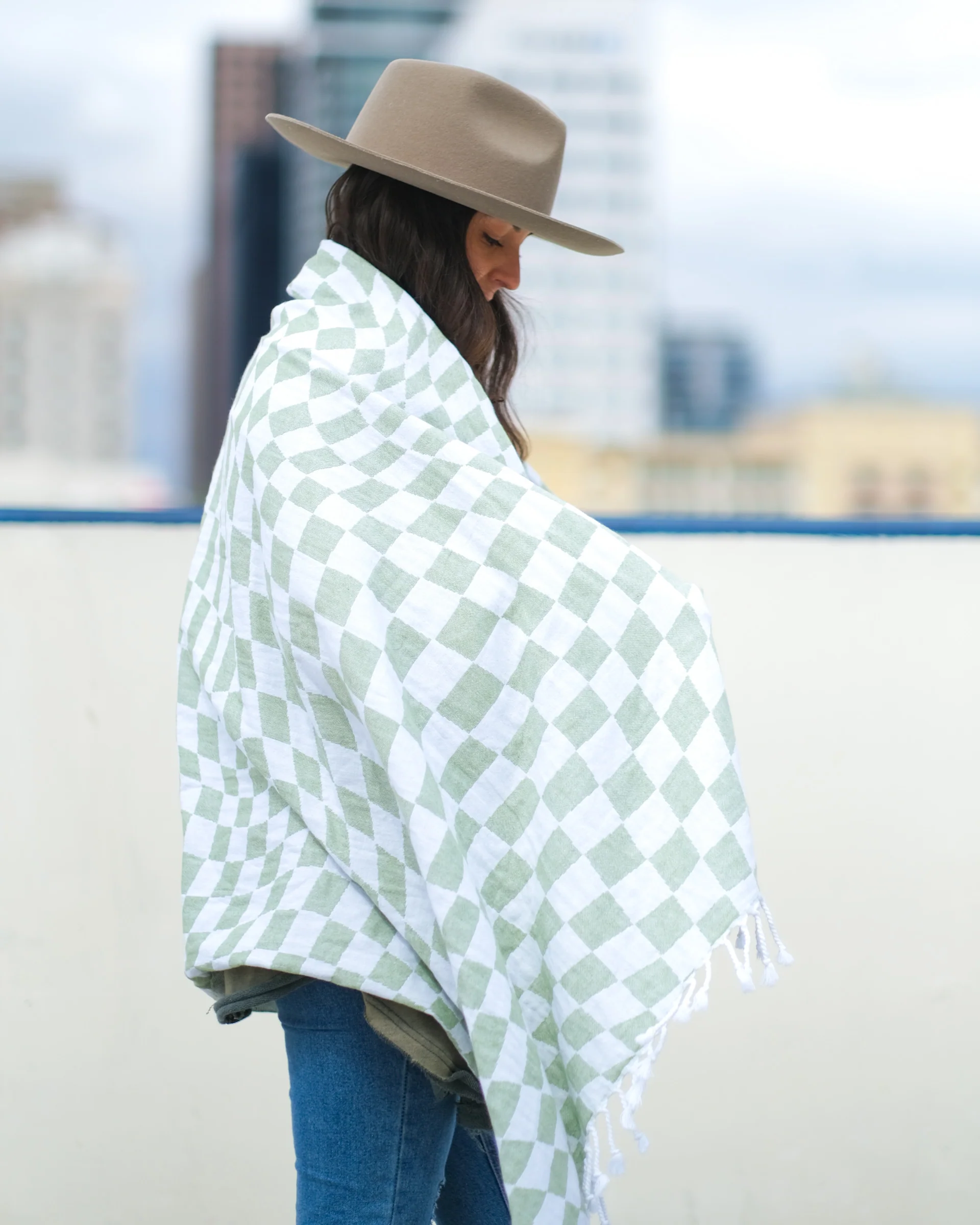 The Olive Checkmate - Image 5