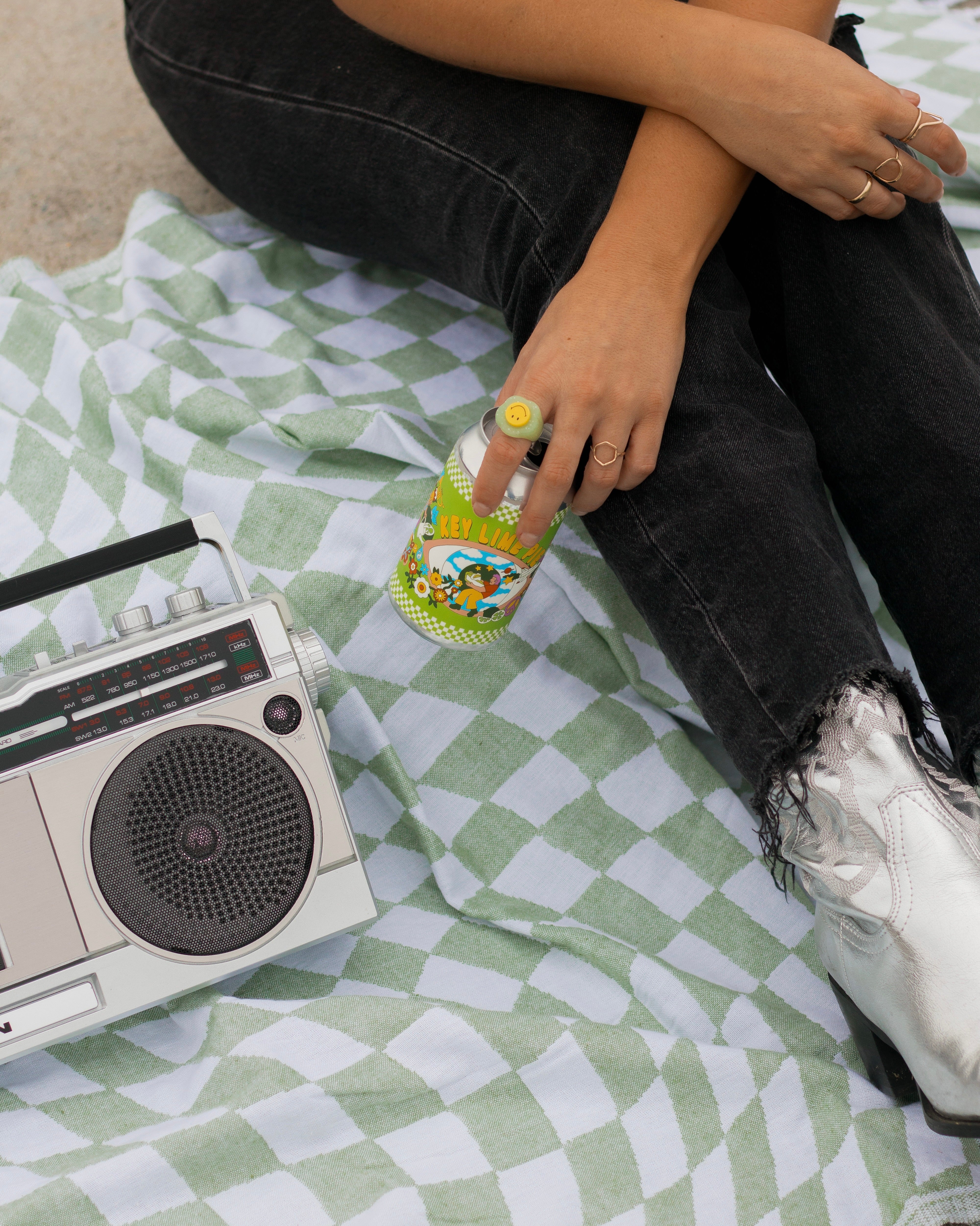 The Olive Checkmate - Image 7