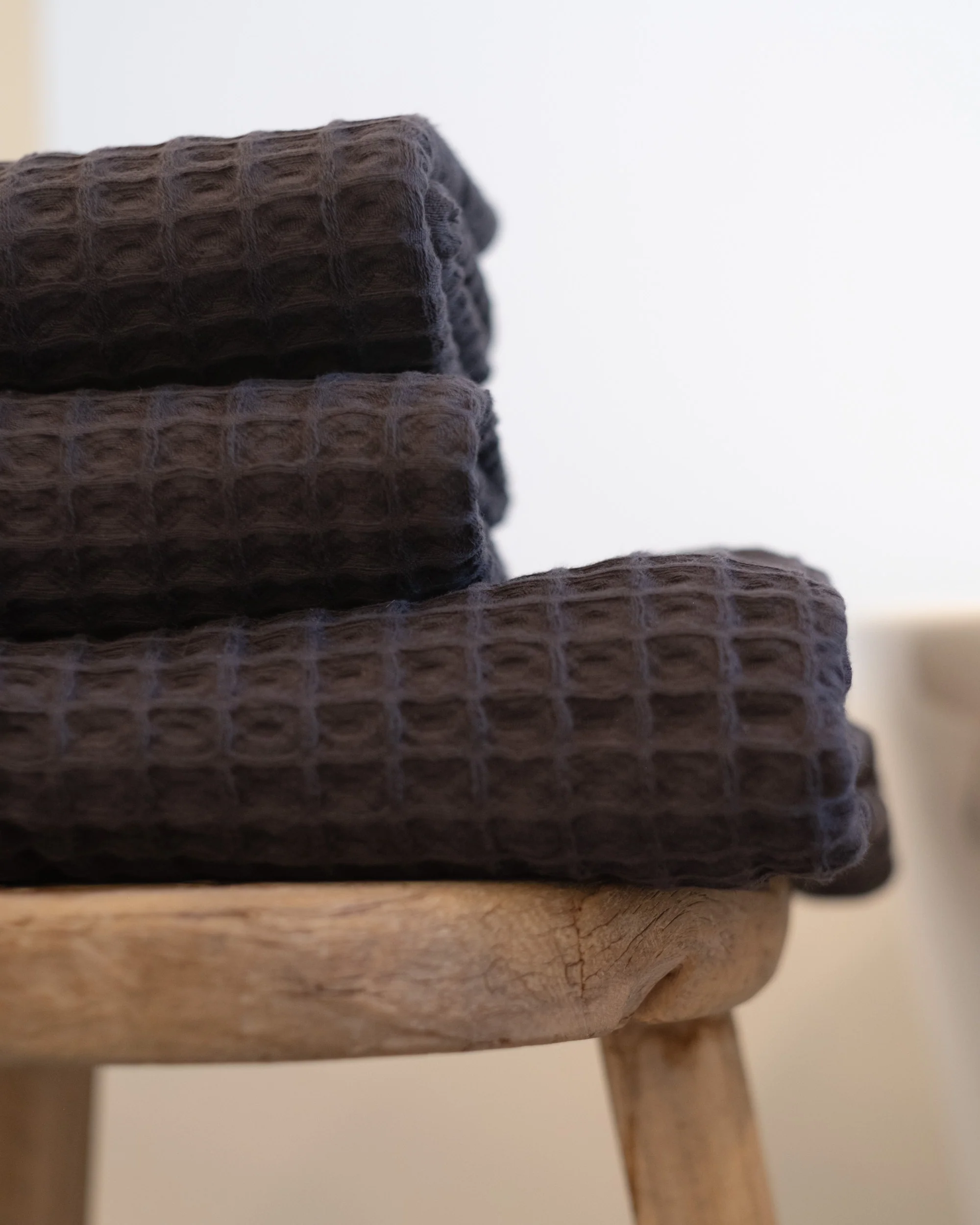 Waffle Turkish Cotton Bath Towels in Charcoal - Image 7